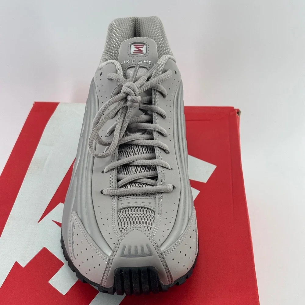 Nike Shox R4 Mens 11.5 College Grey Black IH0265-009 Y2K Running Athletic Shoes